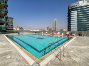 GuestReady Holiday Homes - Top floor view in JVC
